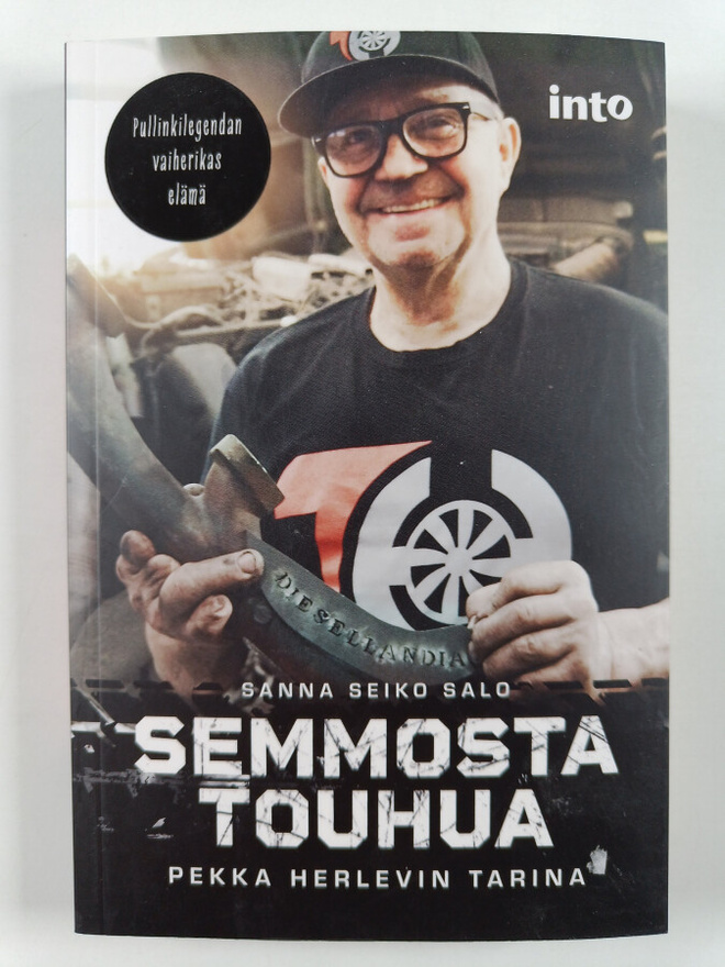 Sanna Seiko Salo : Semmosta touhua