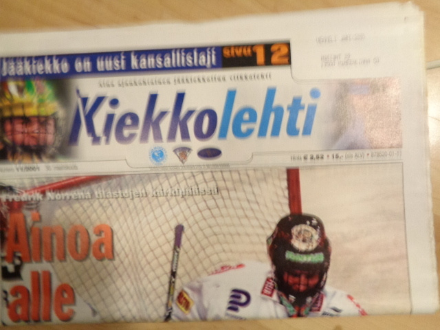 Kiekkolehti Nro 11/2001 (17.11)