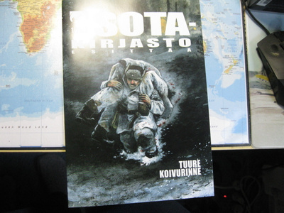 Sotakirjasto esittää 1/2023