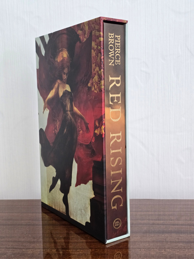 Red Rising Deluxe Edition (Pierce Brown, SIGNEERATTU)