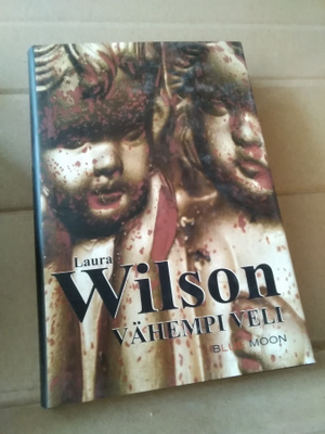 Laura Wilson: Vähempi veli