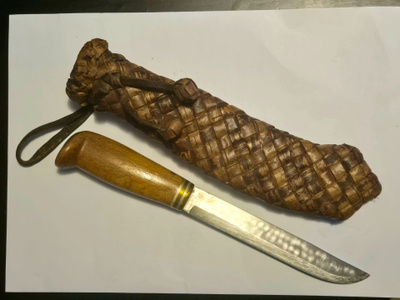 Puhdetyöpuukko.