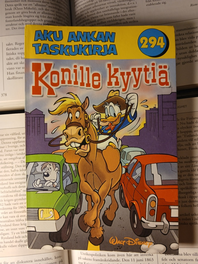 Aku Ankan taskukirja 294: Konille kyytiä