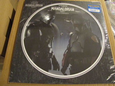 Star Wars Mandalorian season 2 lp muoveissa kuvalevy walmart