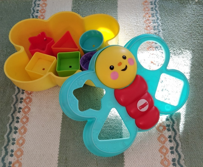 Fisher-Price Vauvan ensipalikat/palikkalaatikko