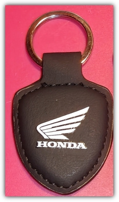 Pieni nahkainen musta Honda avaimenperä #30883