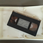 VHS: Kamelianainen (Greta Scacci, Ben Kingsley 1984) - pikkukuva 5