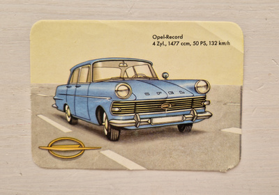 Kiiltokuva - Opel Record - auto  – 60/70-luvulta