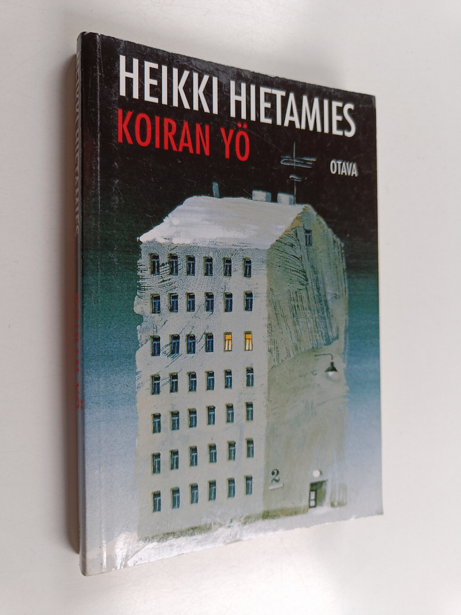 Heikki Hietamies : Koiran yö : elämäntarina
