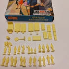 Airfix Station accessories - pikkukuva 1