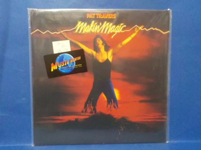 PAT TRAVERS - MAKIN' MAGIC M-/M- UK -77 LP