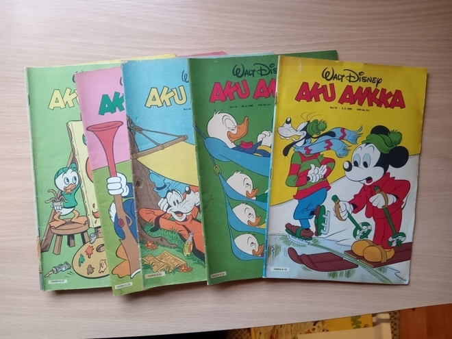 Aku Ankka lehtiä vuodelta 1986