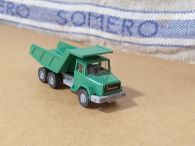 Magirus-Deutz	232 D 22	Sora-auto	1975	vihreä		1:87	Wiking