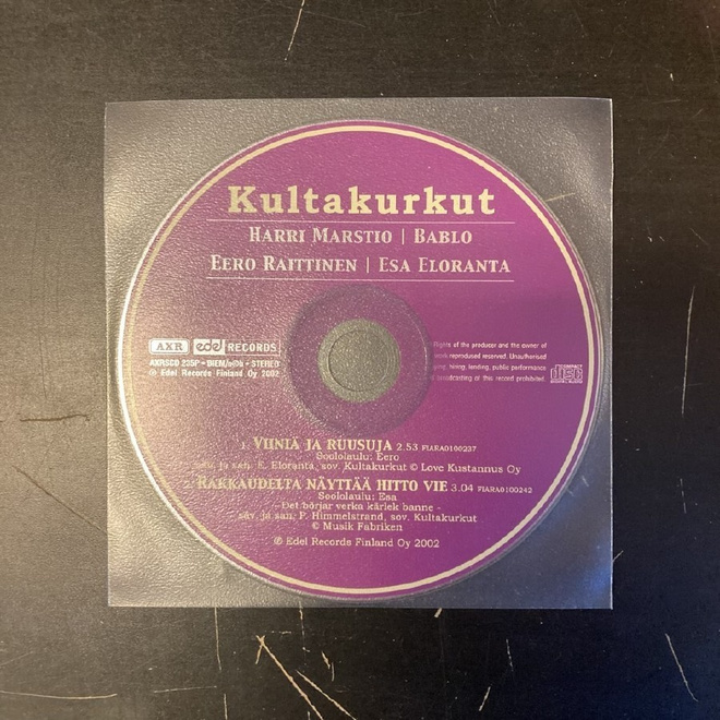 Kultakurkut - Viiniä ja ruusuja PROMO CDS