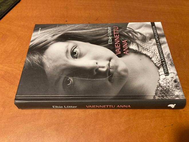 ELBIE LÖTTER VAIENNETTU ANNA HYVÄ