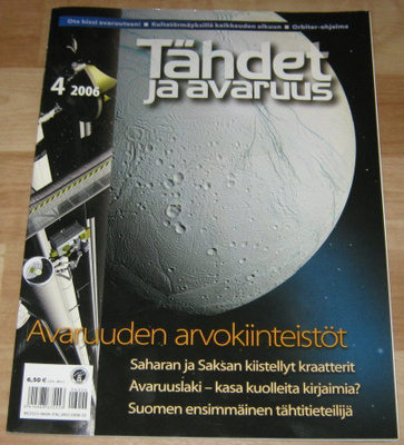 Tähdet ja avaruus -lehtiä
