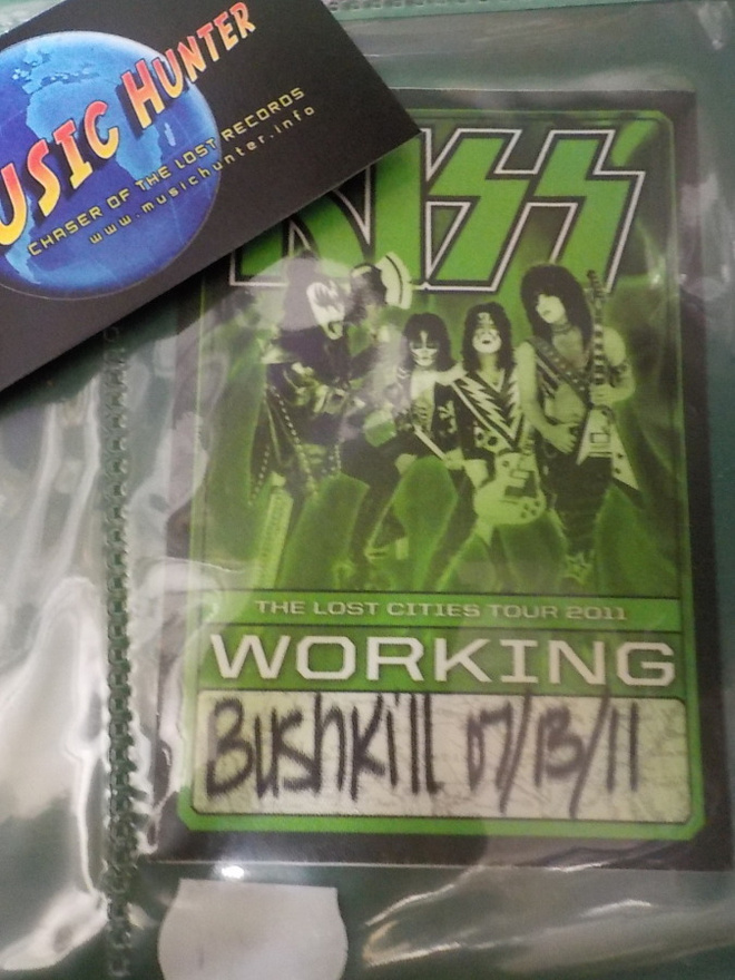 KISS - THE LOST CITIES TOUR ´11, WORKING BACKSTAGE PASSI