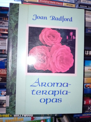 Radfird : Aromaterapiaopas ( SIS POSTIKULU )