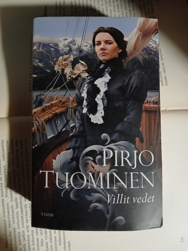 Pirjo Tuominen - Villit vedet (pokkari)