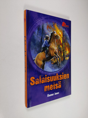 Eleanor Jones : Salaisuuksien metsä