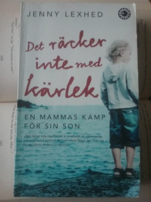 Jenny Lexhed - Det räcker inte med kärlek (pocket)