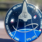 NASA merkki. Halkaisija - 26 mm. Leimalla STS 120 NASA. Ehjä - pikkukuva 5