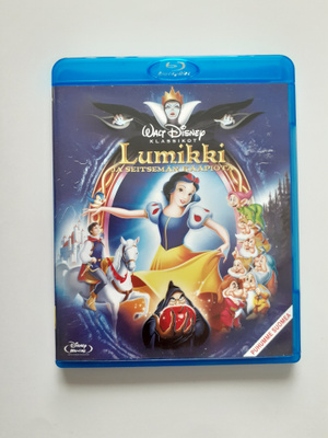 Lumikki ja 7 kääpiötä BLU-RAY