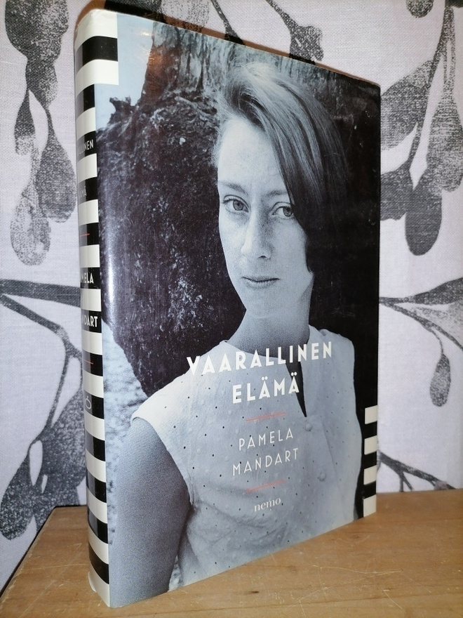 Pamela Mandart - Vaarallinen elämä - 1.painos