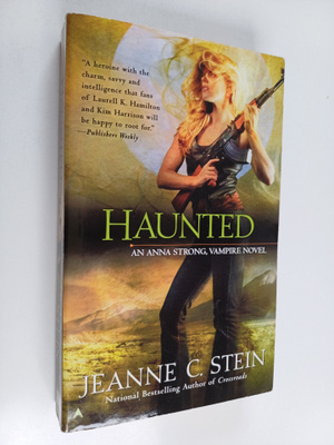 Jeanne C. Stein : Haunted