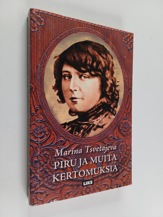 Marina Tsvetajeva : Piru ja muita kertomuksia