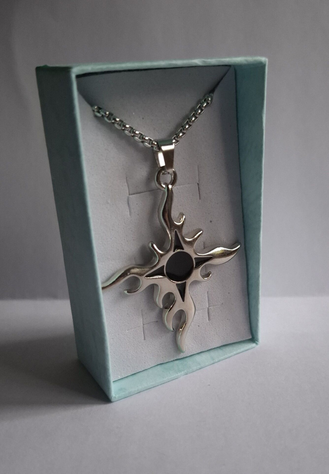 Liekki Risti kaulakoru (Stainless Steel)