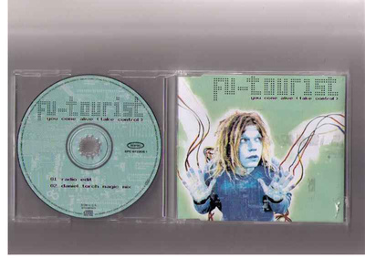 CDS Fu-tourist-you come alive