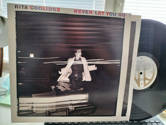RITA COOLIDGE, Never let you go, LP HOL -83 UPEA KUNTO !!