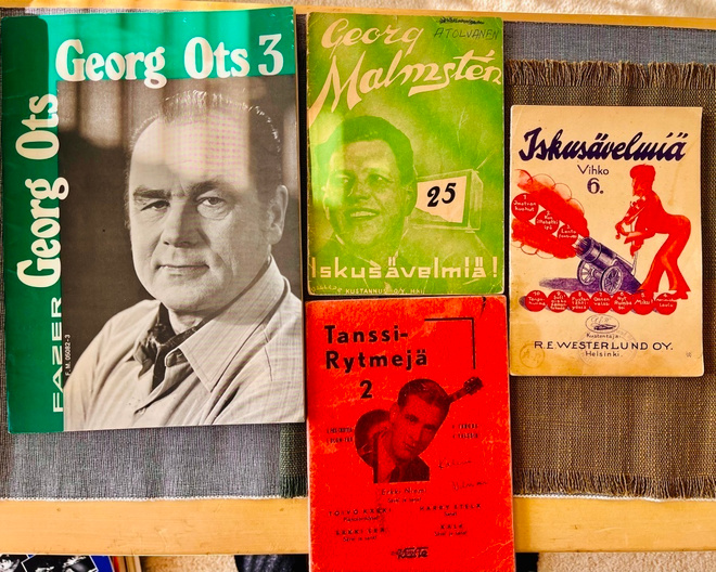 NUOTTIKIRJOJA 4 x:Georg Ots 3,Malmsten, Iskusäveliä +1