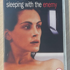 Vihollinen vuoteessani (1991) Julia Roberts (UUSI) - pikkukuva 1