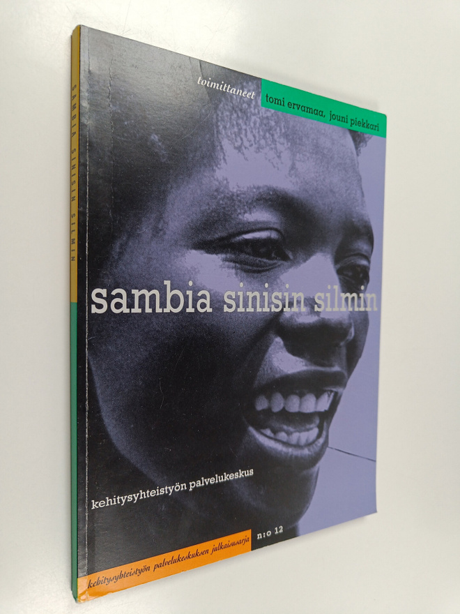 Tomi ym. (toim.) Ervamaa : Sambia sinisin silmin