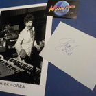 CHICK COREA NIMIKIRJOITUS + B/W KUVA - pikkukuva 1