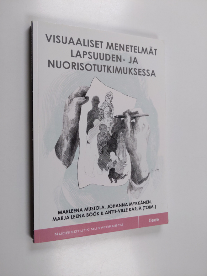 Visuaaliset menetelmät lapsuuden- ja nuorisotutkimuksessa