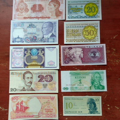 Ulkomaisia seteleitä 10 kpl uusia