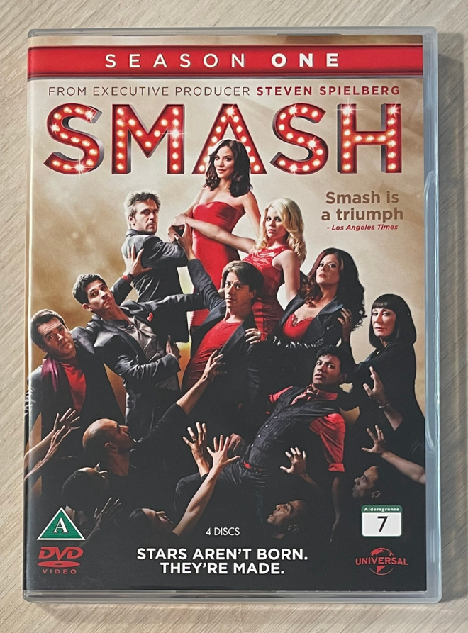 Smash: Kausi 1 (4DVD) uusi ja muoveissa
