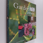 Lynne Blundell : Garden details : decorative elements for... - pikkukuva 1
