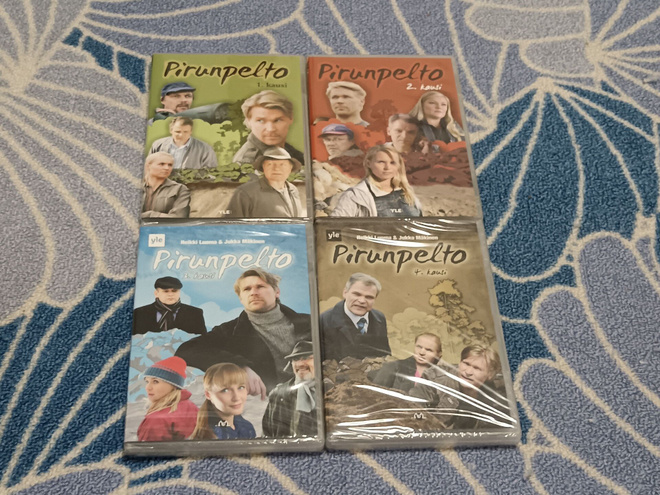 Pirunpelto 1-4 DVD Osa Uusia