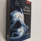 E. L. James : Fifty shades 2 : Satutettu - pikkukuva 1