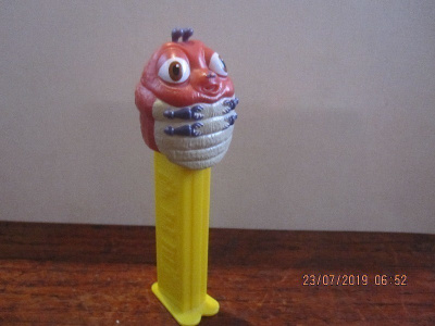 Pez karkki kone