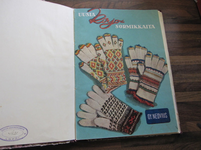 Uusia kirjosormikkaita OY NEOVIUS ( 1 p. 1948 )