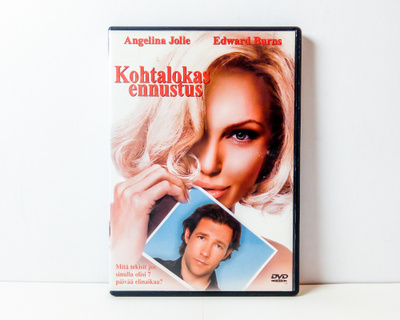 Kohtalokas Ennustus DVD