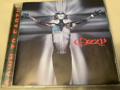 OZZY OSBOURNE / DOWN TO EARTH cd.