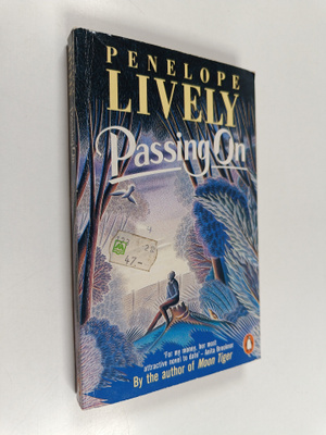 Penelope Lively : Passing on