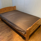 Mäntypuinen sänky ja patja 120 cm - pikkukuva 3