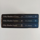 E. L. James : Fifty Shades trilogy : Fifty Shades of Grey... - pikkukuva 1